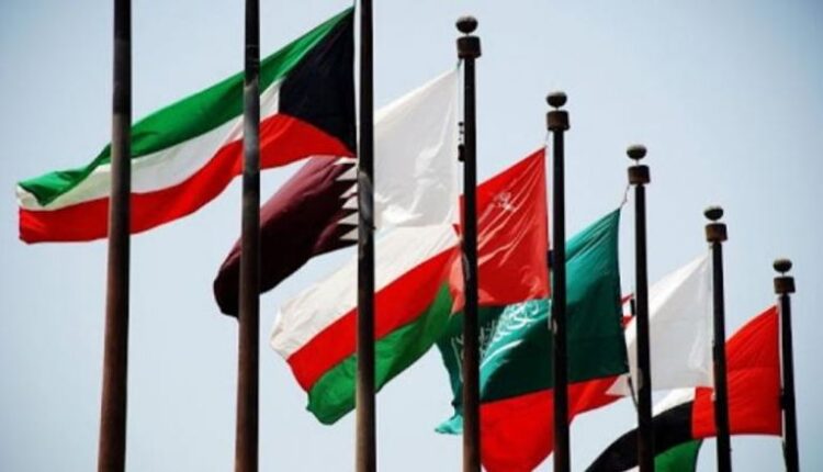 دول الخليج تخشى تداعيات التصعيد الإقليمي على خططها الاقتصادية